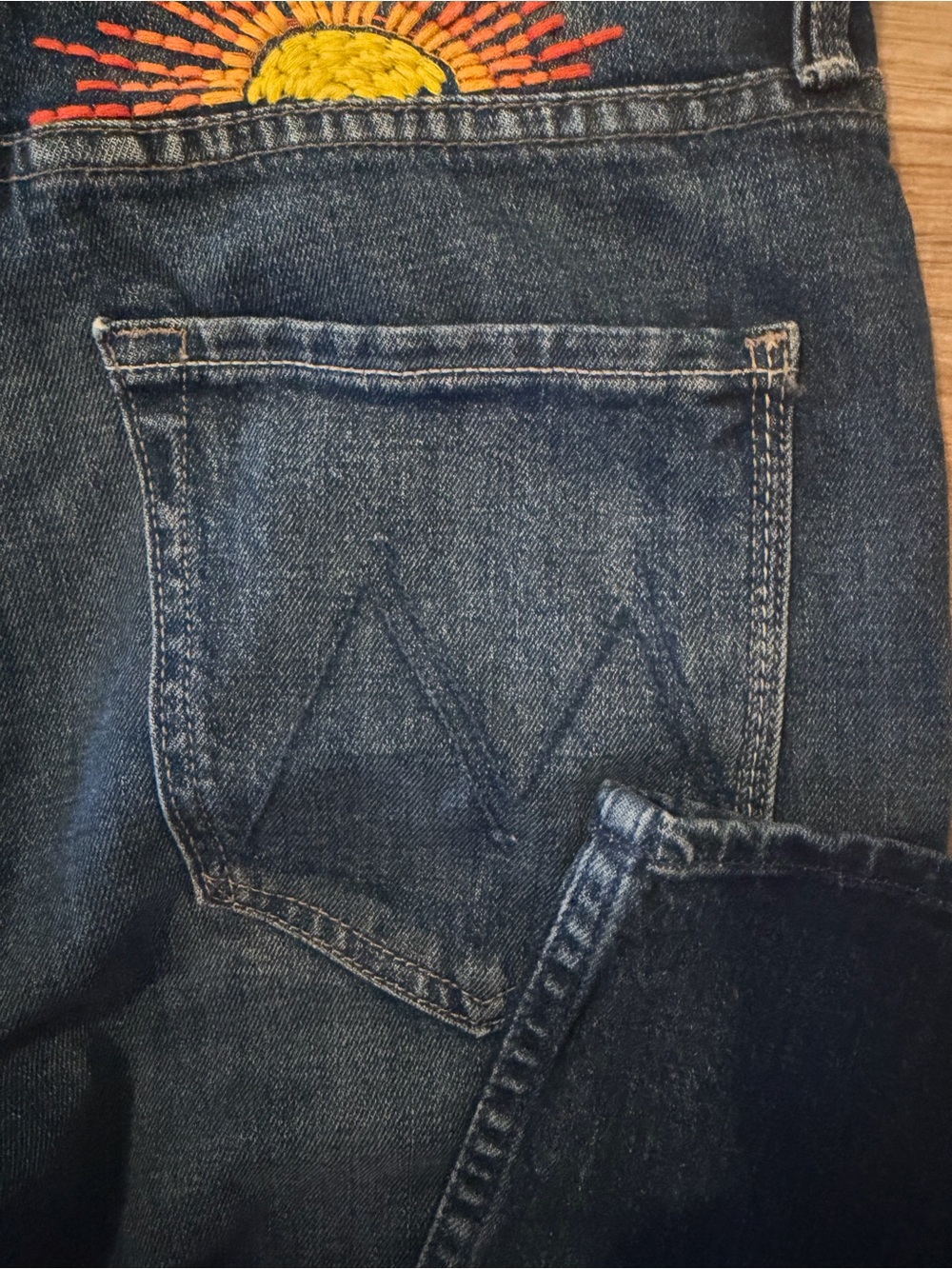MOTHER The Tomcat Ankle Jeans Size 26 Sun Embroidery Button Fly Straight Leg - Picture 4 of 16